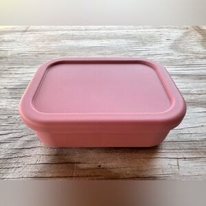 BRAND NEW dusty pink food storage container lunch bento box